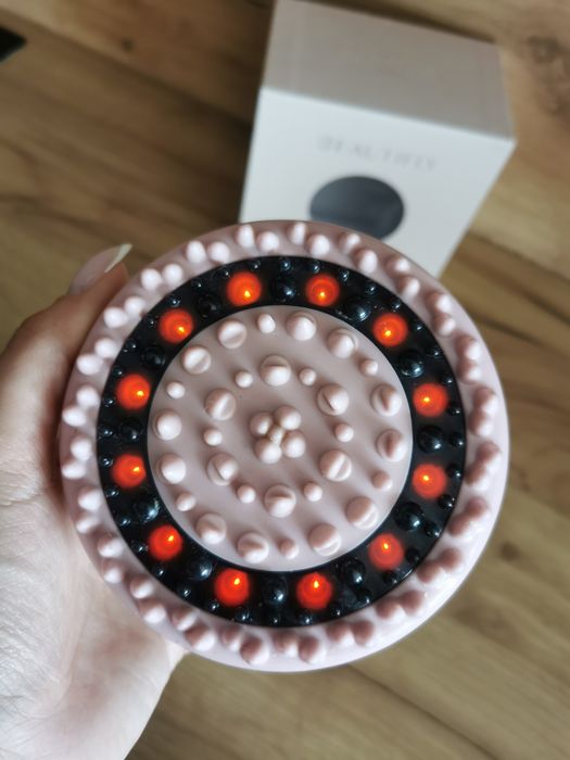 Masażer do ciała antycellulitowy ujędrniajacy Beauty b-body blush