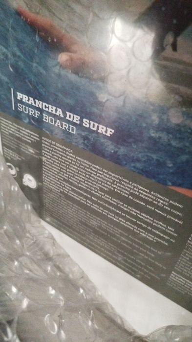 Prancha de surf Berg Nova
Medidas 183x52x7,5cm
Vol. 44,6Lt
Peso 4,5 Kgs
