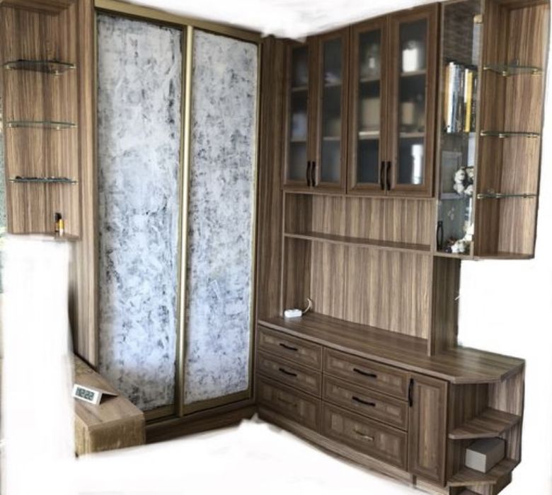 Кутова шафа купе, сервант