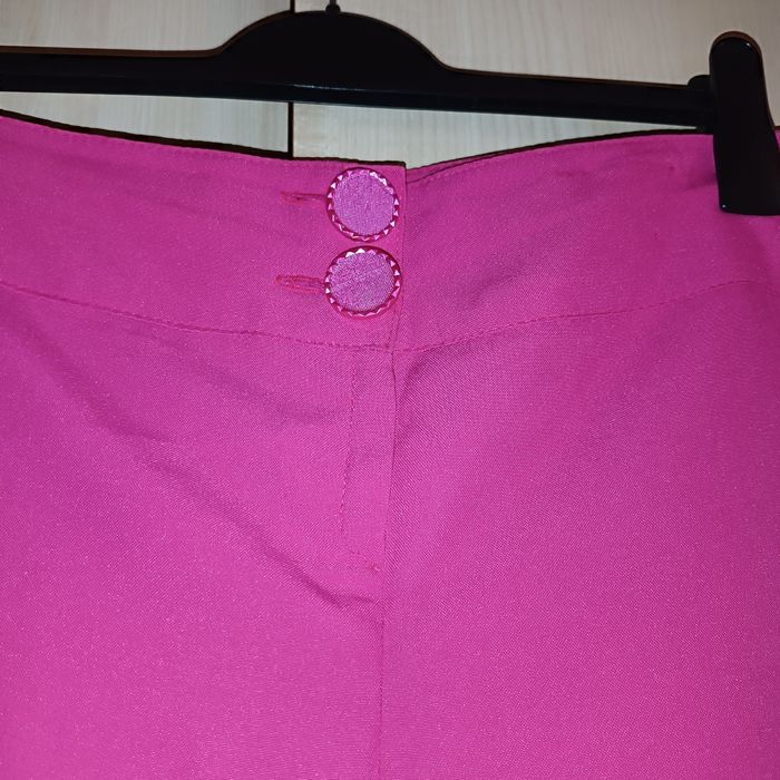 Брюки жіночі рожеві