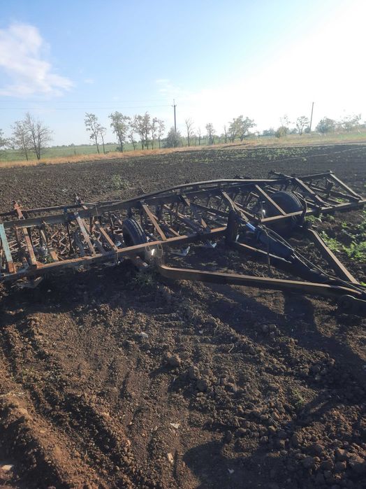 Продам культиватор КПС 6