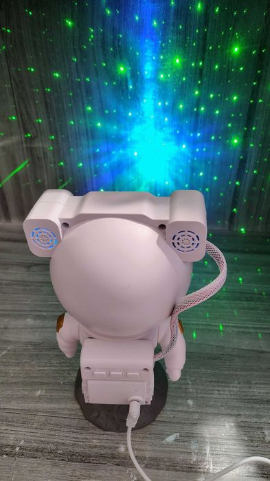 Projektor gwiazd - lampka nocna - Astronauta