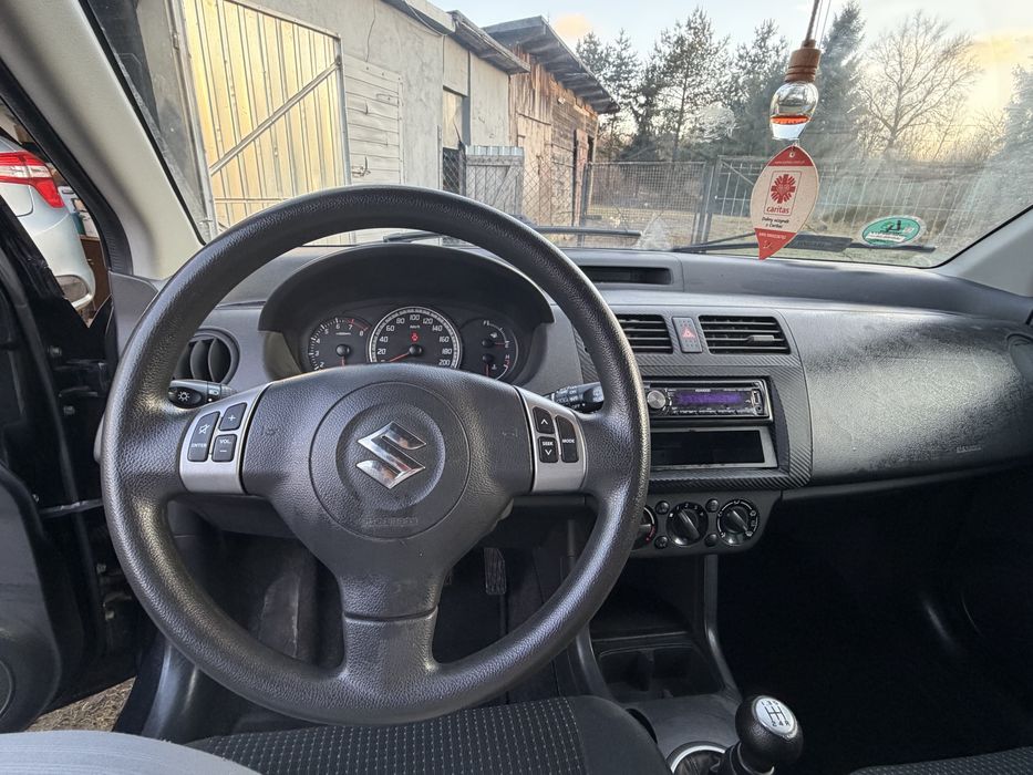 Suzuki Swift 1.3 benzyna