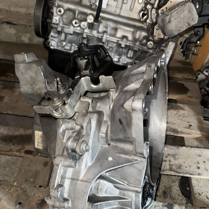 Мотор Volvo V50 Ford Focus 3 1.6 tdci кпп мкпп 6 ст Вольво В50 Фокус 2