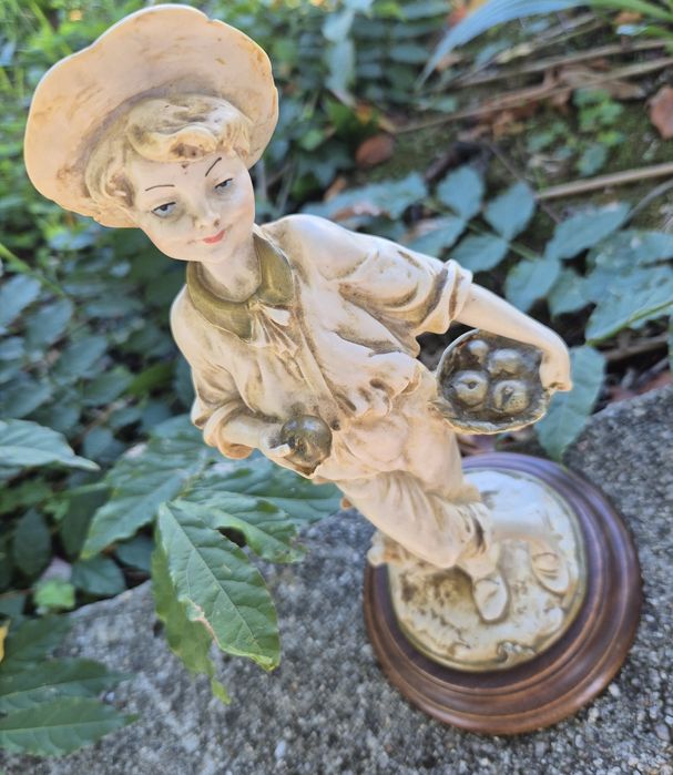 Estatueta Marfinite