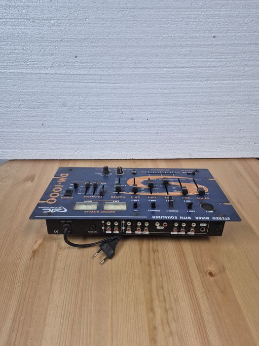 Mesa de mistura Acoustic Control DM-1000