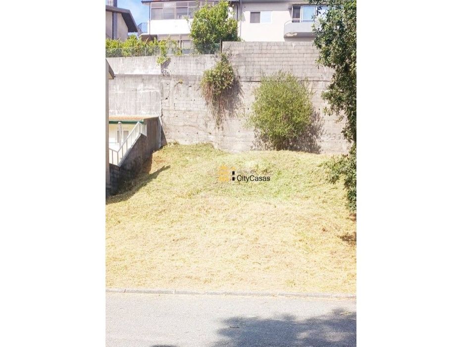 Terreno Urbano P/ Moradia — Fânzeres E São Pedro Da Cova, Porto