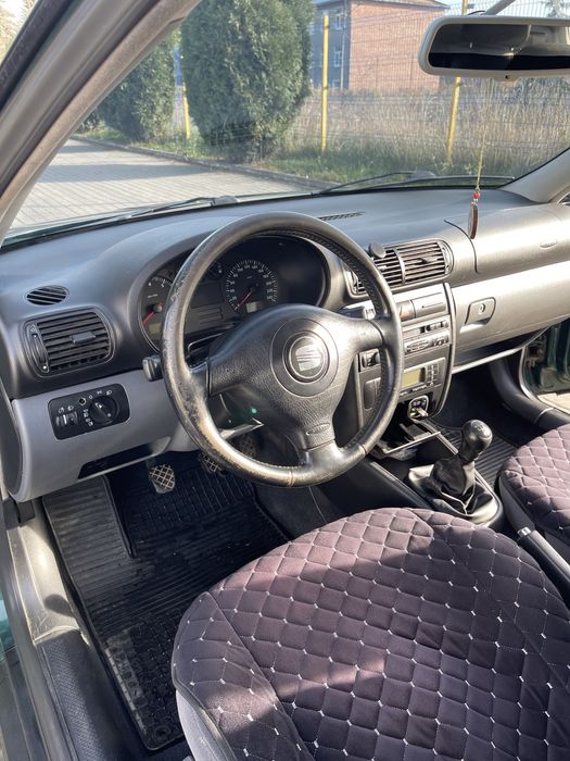 Seat toledo.