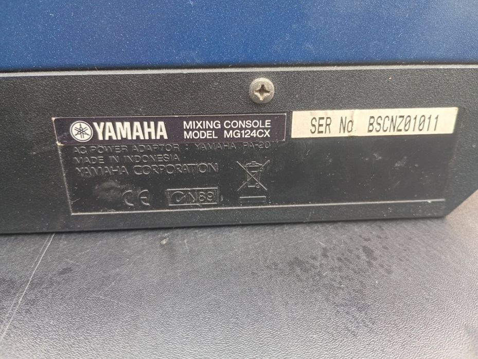 Mikser Yamaha mgx123cx