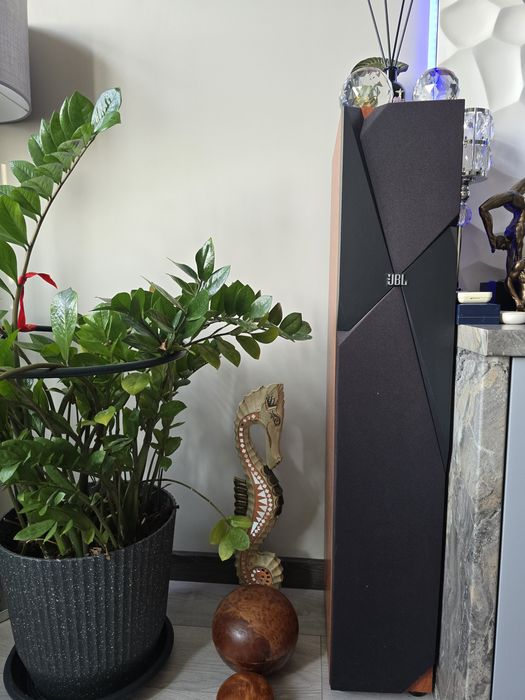 Аудио система ONKYO TX-NR616 и напольные колонки JBL STUDIO 180