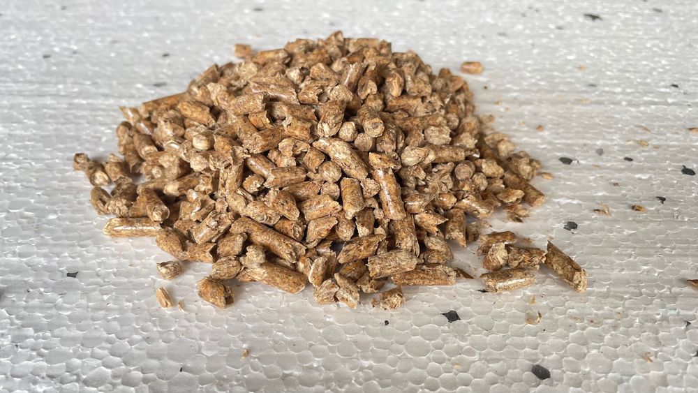 Pellet Drzewny Sosnowy A1 6mm, liściasto iglasty EN B 6mm i 8mm
