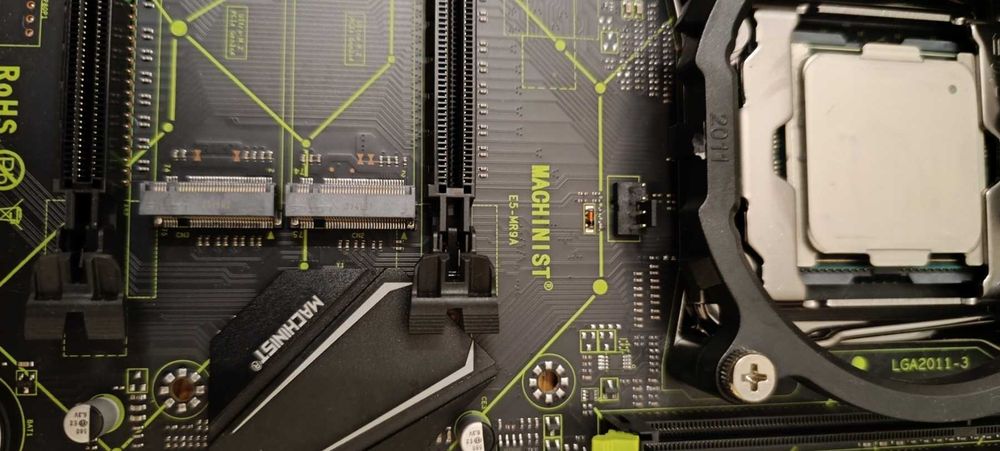Комплект E5-MR9A/XEON 2640 V4/32GB DDR4