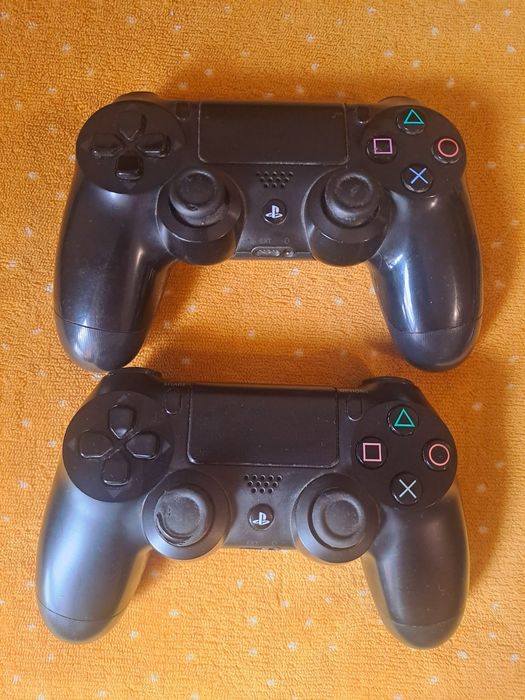 PlayStation 4 + 9 gier + 2 pady