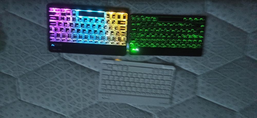 Чохол клавіатура для iPad/планшета