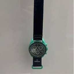 Moonswatch Zorza Polarna SO33L103 Omega Swatch prawie nowy