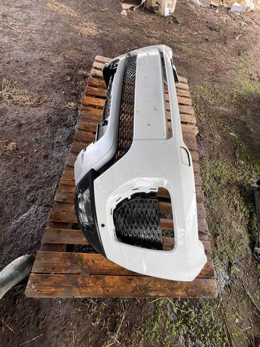 Бампер RANGE ROVER EVOQUE рейсталінг