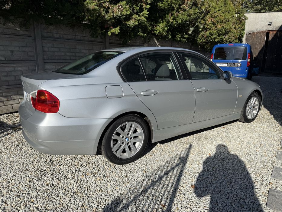 BMW 318i E90 2008