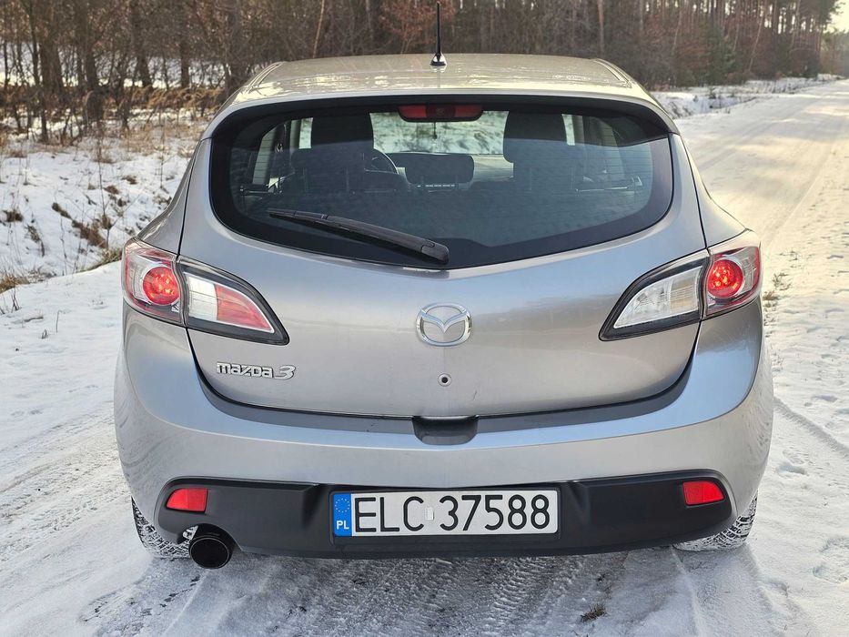 Mazda 3 1.6 Diesel 109 KM 2009 Rok