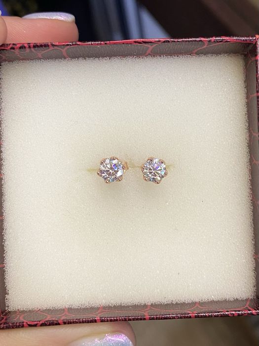 Срібні сережки з діамантами муасанітами 0.5 ct+0.5 ct, позолота 14 К( золото 585 проби, рожеве золото). Сертифікат!