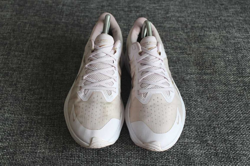 Кросівки Nike Zoom Winflo 8 Light Violet Оригінал 40р