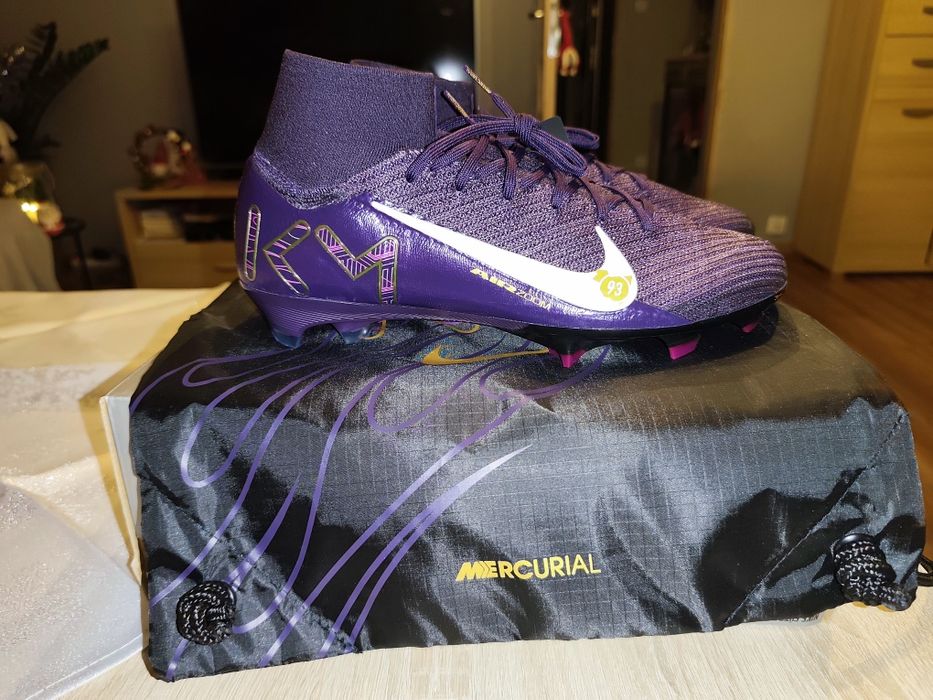 Buty piłkarskie Nike ZM SUPERFLY 10 ELITE KM FG roz. 42 z gwarancją