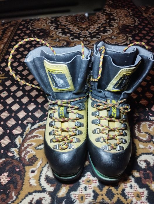 La Sportiva Nepal Extreme (р. 40) Made in ItalyГірські черевики 25.5 с