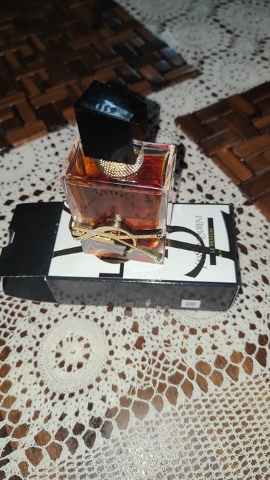 Nowe Perfumy  do sprzedania