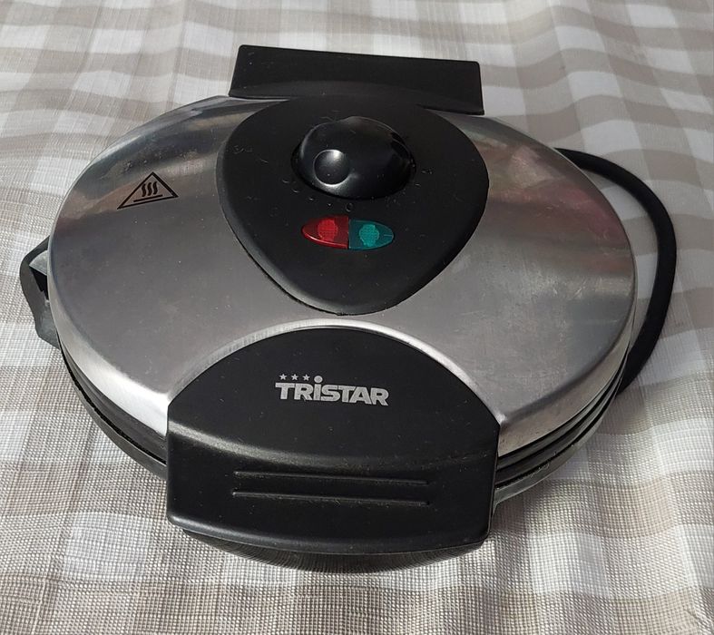 Máquina de waffles corações