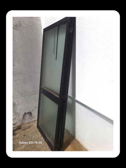 Portas em alumínio