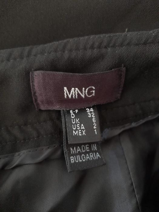 Conjunto Camisola e Saia Mango S