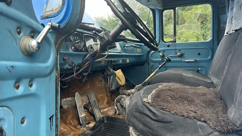 Продам ЗІЛ 130  в відмінному стані