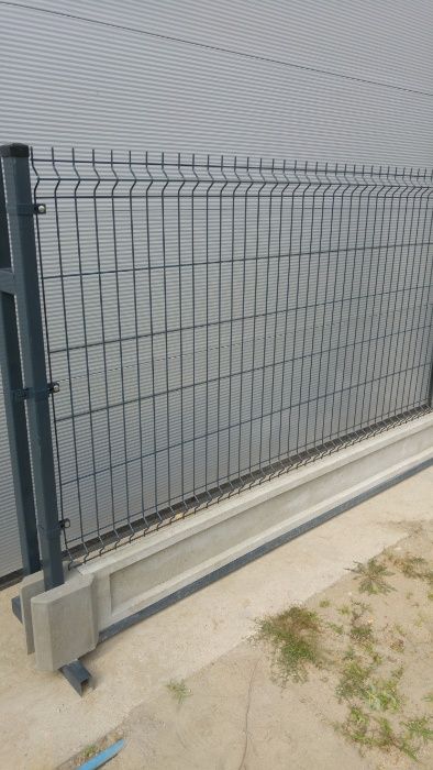 Ogrodzenie panelowe kompletne - panel 153cm + podmurówka 25cm, montaże