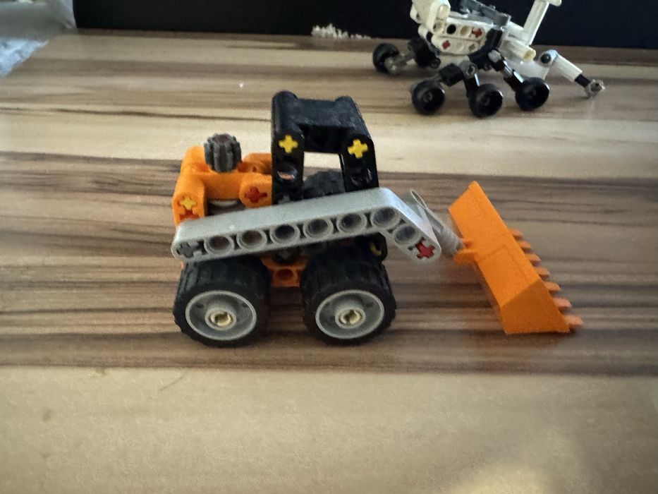 Lego technic john deere сміттєвоз