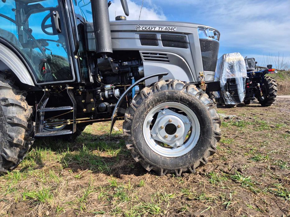 Трактор Скаут 404С кабина обшита 2024 года