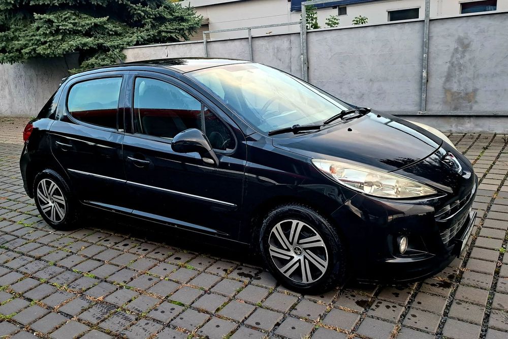 Peugeot 207