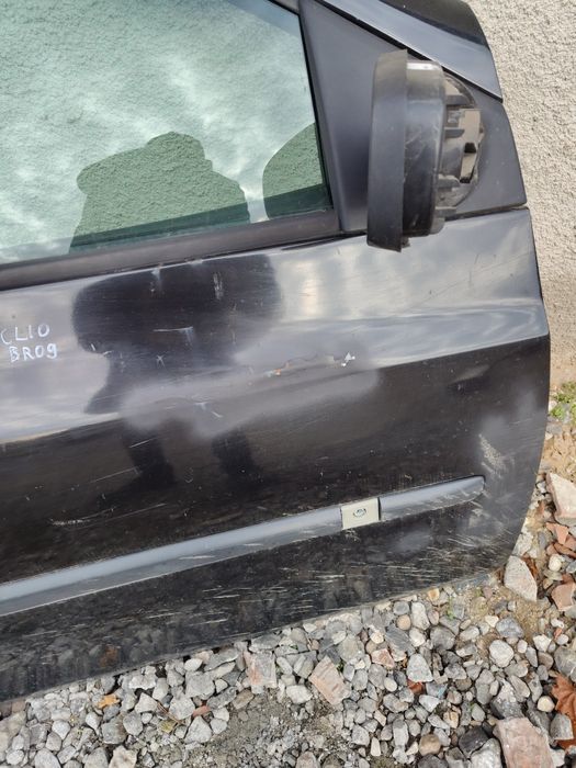 Prawe drzwi przód renault Clio 3 2007 r br09