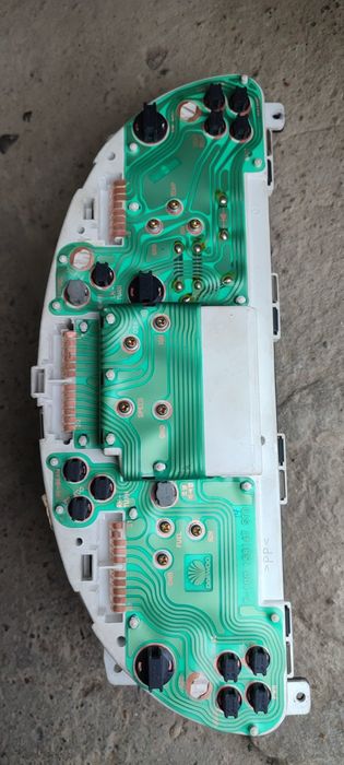 Приборна панелі на дно ланос