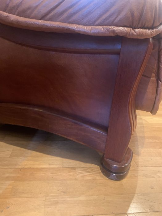 Sofa 3 lugares em pele genuina