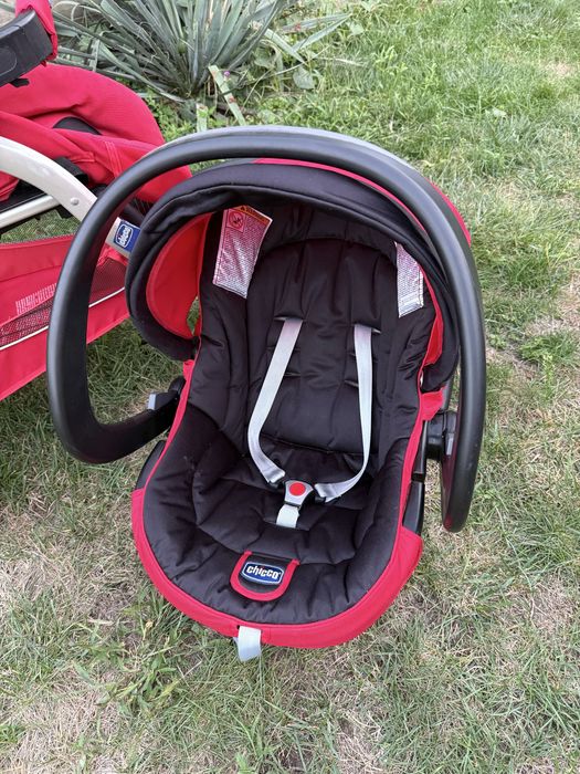 Візочок Chicco Active3