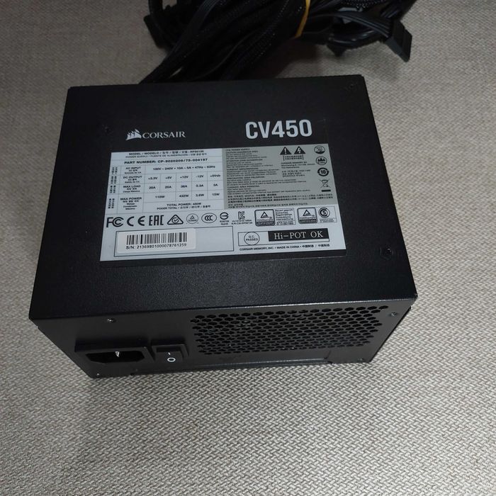 Fonte Alimentação Corsair CV450 CV Series 450W 80 Plus Bronze