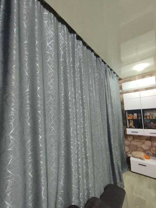 Продам штори блекаут