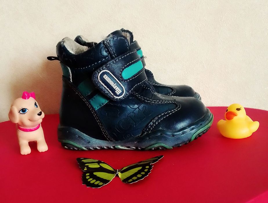 Кожаные деми-ботиночки. Made in Turkey, Ukraine. Размер 22,23.