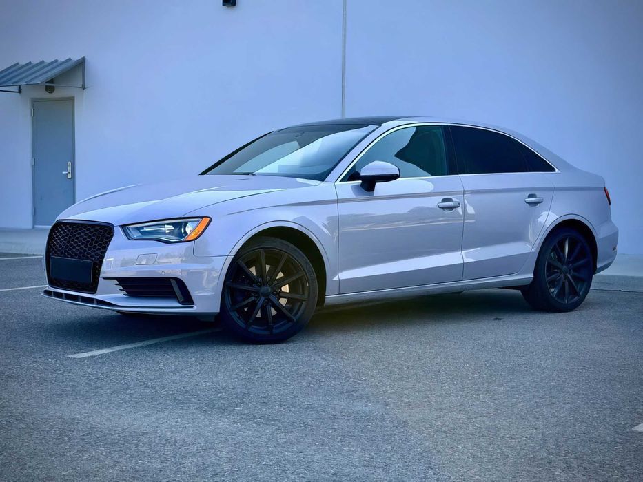 Audi A3      2015