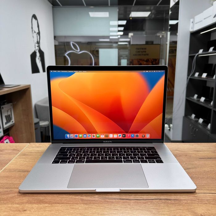 MacBook Pro 15 2019 {i7 |32gb |256 ssd|AMD 555-4gb}Гарантія. TR03247SV
