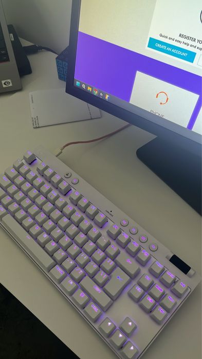 Logitech G PRO X TKL Rapid461307945178910720