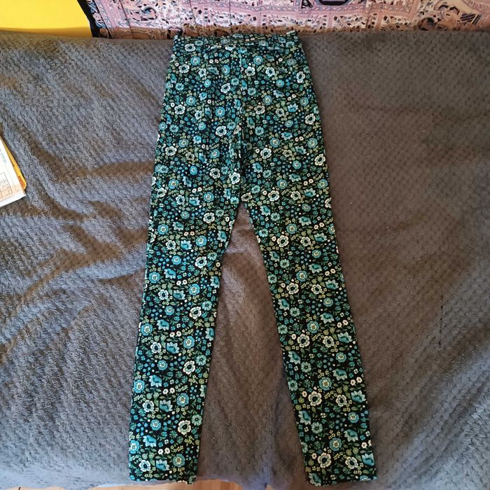 Spodnie kolorowe damskie