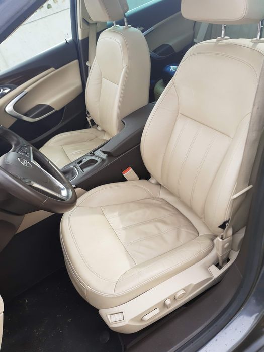 Insignia A Cosmo Elit 1.8