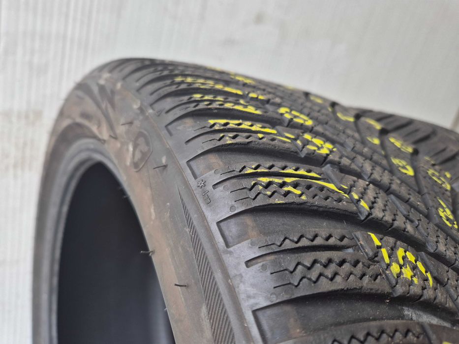 Firestone Winterhawk 4 245/40r19 98V 2024r 6,2mm XL Rant N3721