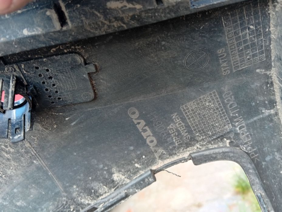 Вольво XC90 бампер передній