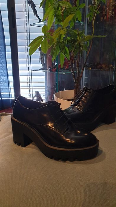 Sapatos novos a estrear